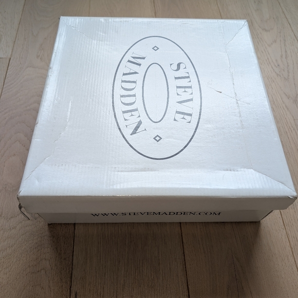 Steve Madden White Combat Boots - Picture 6 of 7